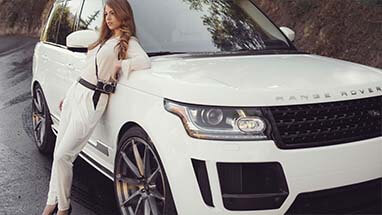 Range Rover Vogue Rental in Dubai