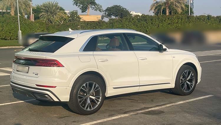 Audi Q8 Location Dubaï