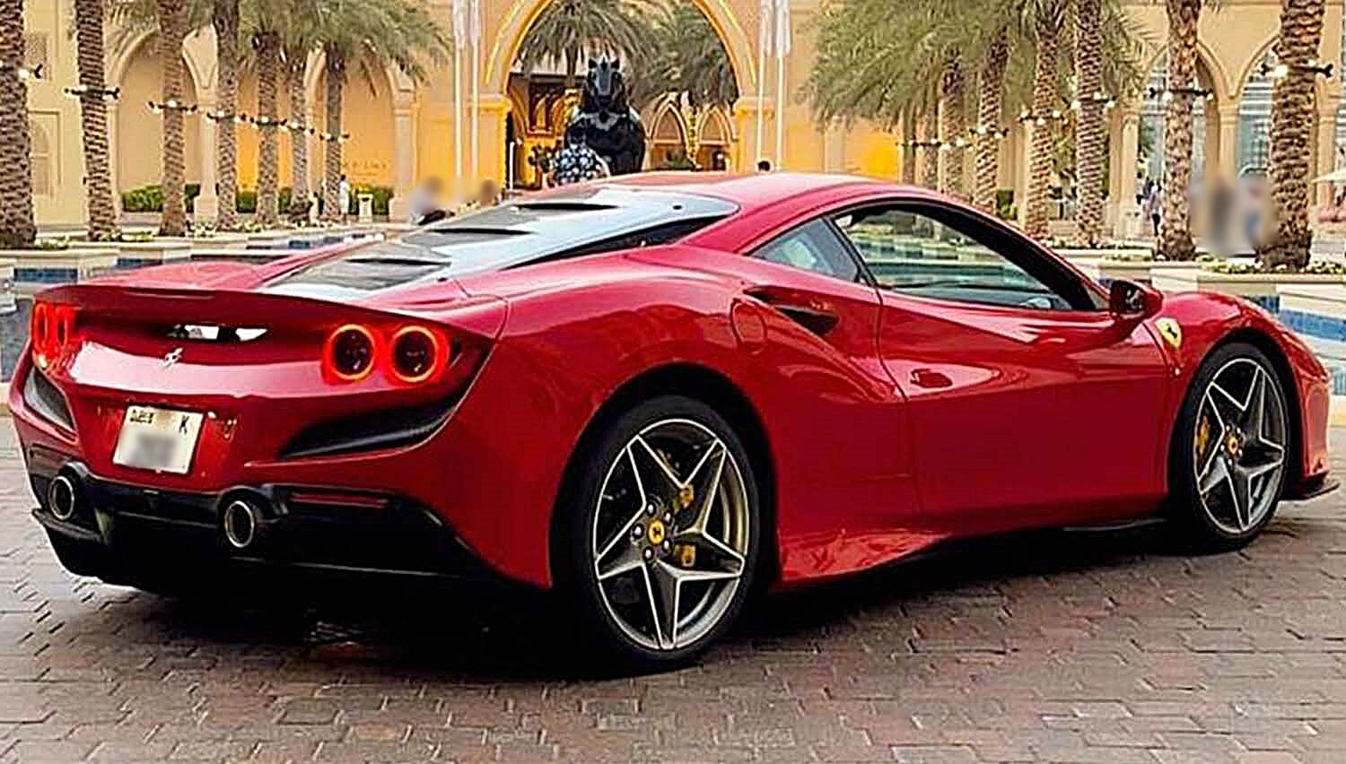 Ferrari F8 Tributo Huren Dubai