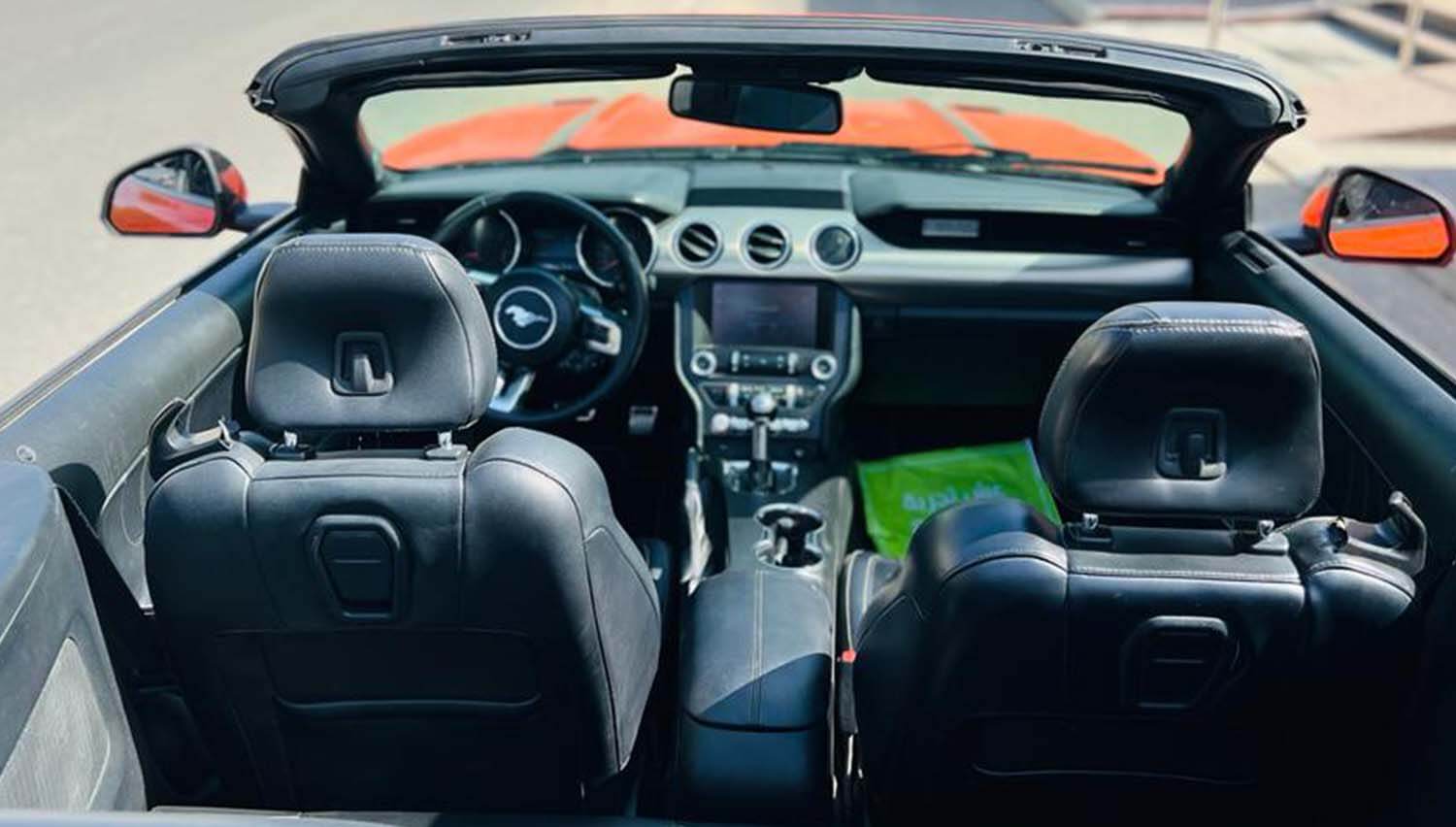 Ford Mustang GT 5.0 Convertible Huur Dubai