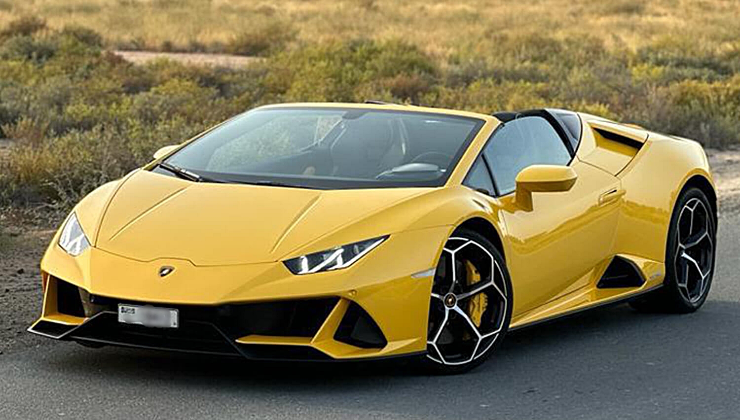 Lamborghini  Huracan EVO Spyder 2024 Rental Dubai