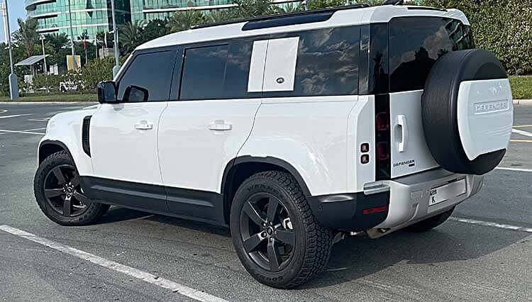 Range Rover Defender 2022 Vermietung Dubai