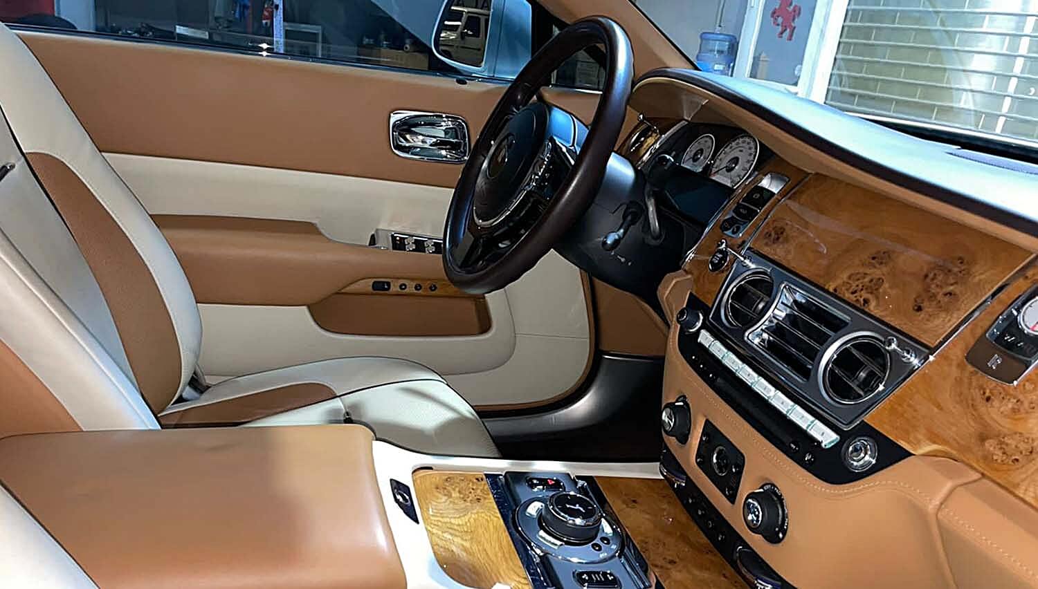 Rolls Royce Wraith Huur Dubai