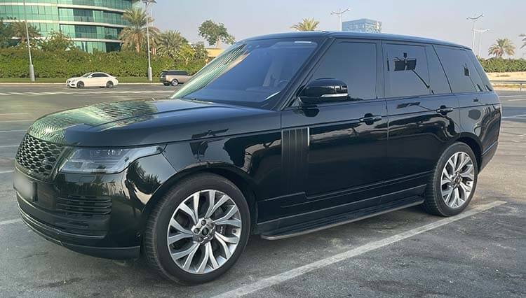 Range Rover Vogue HSE Car Rental Dubai