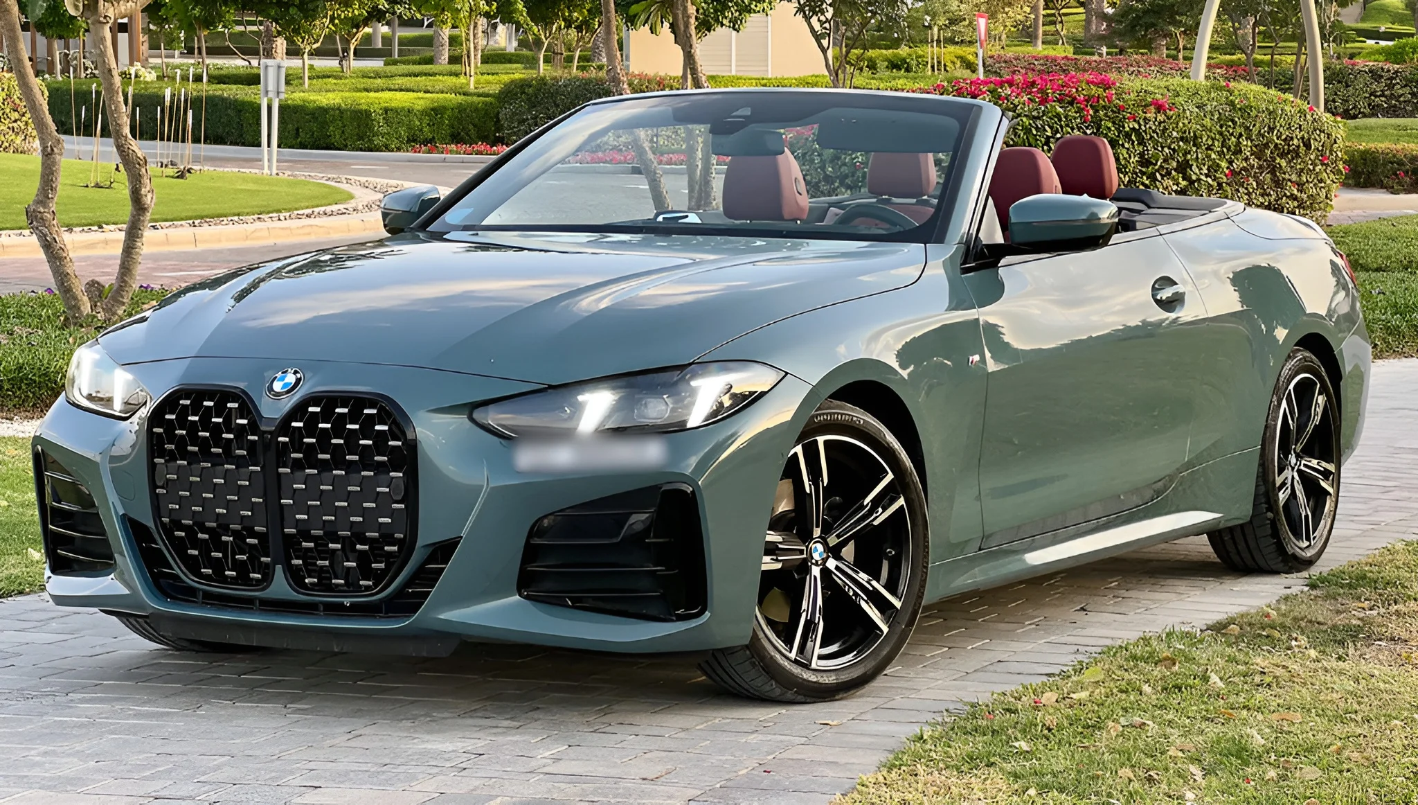 BMW 4 Series Convertible Miete in Dubai