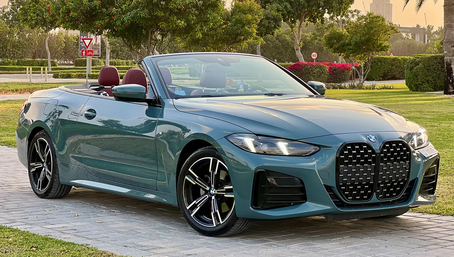 BMW 4 Series Convertible Preis in Dubai